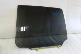 278-58424l Toyota 2006 Sequoia Left Driver Side Rear Door Glass Window