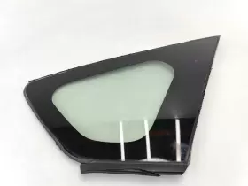 279.to1n11 Toyota 2009-2015 Prius Rear Right Passenger Side Door Vent Window Glass Oem