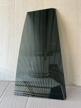 410082752 Toyota Fits 2001-2007 Highlander Passenger Right Side Rear Vent Window Glass Oem 410082752 Toyota Fits 2001-2007 Highlander Passenger Right Side Rear Vent Window Glass Oem