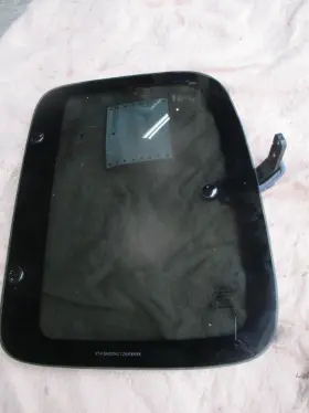 Toyota 627120402083 95-00 Tacoma Lh Quarter Glass With Latch