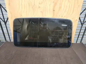 63201-0c020 Toyota 2014-2021 Tundra Sequoia Sunroof Glass Moonroof Oem V31 63201-0c020 Toyota 2014-2021 Tundra Sequoia Sunroof Glass Moonroof Oem V31
