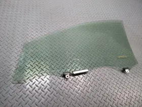 6810147051 Toyota 2006 - 2009 Oem Prius Front Right Passenger Side Door Window Glass 6810147051 Toyota 2006 - 2009 Oem Prius Front Right Passenger Side Door Window Glass