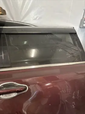 681030e050 Toyota Highlander Rear Right Passenger Side Door Window Glass Oem 2014 - 2019 681030e050 Toyota Highlander Rear Right Passenger Side Door Window Glass Oem 2014 - 2019