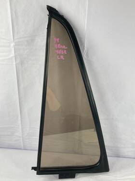 Toyota 68124-89103 1990-1995 4 Runner Factory Vent Glass Left Rear Door Oem