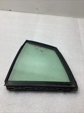 68215-47030 Toyota 68189-47030 2016-2021 Prius Rear Left Side Door Vent Window Glass Oem 68215-47030 Toyota 68189-47030 2016-2021 Prius Rear Left Side Door Vent Window Glass Oem