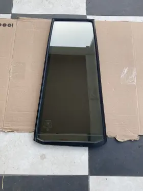 68188-60040 Toyota Trucks 98-07 Land Cruiser Rear Right Rh Door Vent Glass Window Bronze Tint Oem 68188-60040 Toyota Trucks 98-07 Land Cruiser Rear Right Rh Door Vent Glass Window Bronze Tint Oem