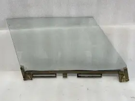 277-50168 Triumph 1976 Spitfire 1500 Right Passenger Side Door Glass Window 277-50168 Triumph 1976 Spitfire 1500 Right Passenger Side Door Glass Window