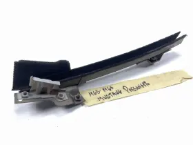 1006 Used-ford - Oem Front Right Passenger Door Glass Rear Channel 1965-1966 Mustang