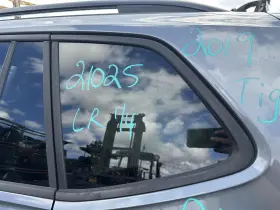 284-10353cl Volkswagen Driver Quarter Glass Privacy Tint Opt 4kf Fits 18-23 Tiguan 1261710 284-10353cl Volkswagen Driver Quarter Glass Privacy Tint Opt 4kf Fits 18-23 Tiguan 1261710