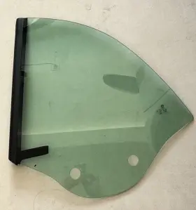 Fq25980 Volkswagen Unused Rear Left Driver Side Quarter Glass For Vw New Beetle A5 Conv