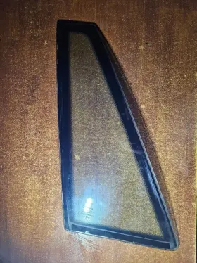 000935 Volvo Used Oem 1985-1991 740 760 Drivers Rear Body Quarter Window Glass 000935 Volvo Used Oem 1985-1991 740 760 Drivers Rear Body Quarter Window Glass