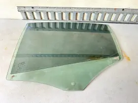 3138541 Volvo 11-18 S60 Rear Left Lh Driver Side Door Window Glass Panel Oem