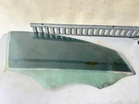 31385411 Volvo 11-18 S60 Front Right Rh Passenger Side Window Glass Door Assembly Oem