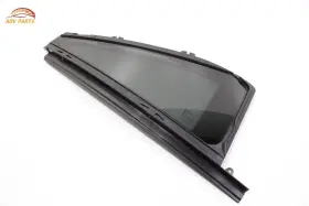 32132025 Volvo Xc90 Rear Left Side Door Window Corner Vent Fixed Glass Oem 2016 - 2024 32132025 Volvo Xc90 Rear Left Side Door Window Corner Vent Fixed Glass Oem 2016 - 2024