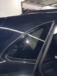 15 16 17 18 Porsche Macan Right Quarter Window W/gloss Black Molding Used. Price: $180.00.