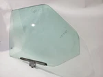 Used Front Right Door Glass Fits: 2003 Volkswagen Eurovan Grad. Price: $153.00.
