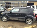 Passenger Front Door Glass Without Solar Green Fits 10-12 Soul 96534 Used. Price: $225.00.
