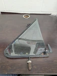 Ford F-150 F-250 F-350 Bronco Rh Vent Glass Wing Window (carlite) 1992-1997 Used. Price: $84.95.