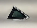 2018 Tesla Model Rear Left Quarter Glass 1080703-00-G Used. Price: $100.00.