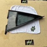 Ferrari 488 Gtb Rear Left Quarter Glass Window Oem 2016 2020 Damaged Trim Used. Price: $99.99.