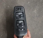 2004-2007 (2004) Volvo V70R Master Window Switch Used. Price: $49.99.