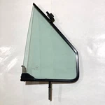 1992-1996 Ford F-150 (bronco) Vent Glass Rh (wing Window) F-250, F-350 (carlite) Used. Price: $79.00.