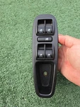 2014-2017 Fiat Master Power Window Switch Left Door Oem 15 16 Used. Price: $95.00.