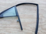 2013-2018 Cadillac Ats Sedan Rear Right Door Window Run Channel Seal & Glass Oem Used. Price: $95.00.