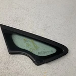 Glass & Moulding Assy-dr Wdw,rh For Hyundai / Kia 86190A7000 Used. Price: $58.50.
