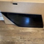 New Gm 85102861 Lh Rear Quarter Window Glass 2021-2024 Tahoe Yukon. Price: $285.00.