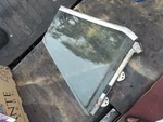 Mercedes Slc 72-81 350 450 380 Rear Window Left W/chrome Sekurit 1F D287 M52 AS2 Used. Price: $99.99.
