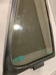 1990 Toyota 4RUNNER Right Rear Vent Quarter Window Door Glass W/rubber 90-1995 Used. Price: $55.00.