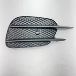 2017-2020 Mercedes E-class W213 Front Right Side Bumper Grille Molding Oem Used. Price: $37.00.