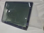 2011 2016 Porsche Cayenne Oem Sunroof Rear Glass Assembly Used. Price: $96.00.