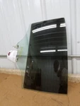 Rio 2021 Front Door Glass 284176 Used. Price: $63.25.