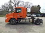 2009 Volvo Vn Right Passenger Front Window Regulator, Manual (10663929 Used. Price: $86.68.