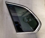 Driver Quarter Glass With Privacy Tint Silver Frame Fits 07-13 Bmw X5 561593 Used. Price: $95.00.