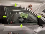 2017-2019 Mercedes GLS550 Right Passenger Front Door Glass Window Used. Price: $150.00.