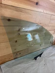 Passenger Right Front Door Glass Fits 18 19 20 21 22 Accent Oem Used. Price: $104.95.