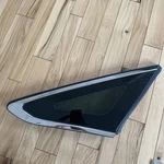 2018-2019 Hyundai Sonata Quarter Glass Window Right Rear Passenger Built Oem Used. Price: $85.99.