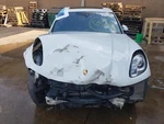 15 16 17 18 19 Porsche Macan Right Front Vent Window Glass Used. Price: $135.00.