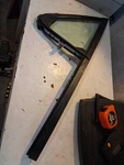 92-96 Ford F150 Bronco 92-97 F250 F350? Driver Lh Side Vent Window Wing Glass. Price: $95.00.