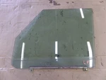 99-04 Land Rover Discovery Ii Oem Left Front Window Glass CUB102710 GS12 Used. Price: $94.95.