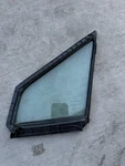 15-19 Subaru Legacy/outback Front Door Vent Glass Right Pasenger Side Window Oem Used. Price: $50.00.