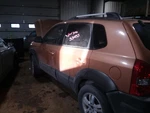 Passenger Front Door Glass With Security Label Fits 05-09 Tucson 2139624 Used. Price: $137.75.