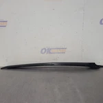 2017 Range Rover Sport Hse Windshield Glass Moulding Non-heated Used. Price: $51.00.