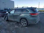 Driver Left Front Door Glass Fits 14-19 Highlander 32157260 Used. Price: $152.84.