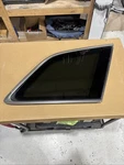 2017-2019 Audi Q7 Right Rear Quarter Glass 4M0845298E Oem No Defrost Wire Used. Price: $49.99.