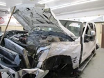 (local Pickup Only) Back Glass Sliding Power Center Fits 11-16 Ford F250SD Used. Price: $192.90.