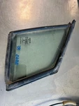 Passenger Right Front Door Vent Glass Fits 20-23 Versa 567300 Used. Price: $89.99.